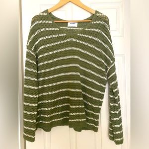 Old Navy v neck striped sweater